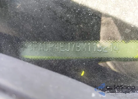 2011 Ford Fiesta Se z USA, uszkodzony, nr VIN 3FADP4EJ7BM113214